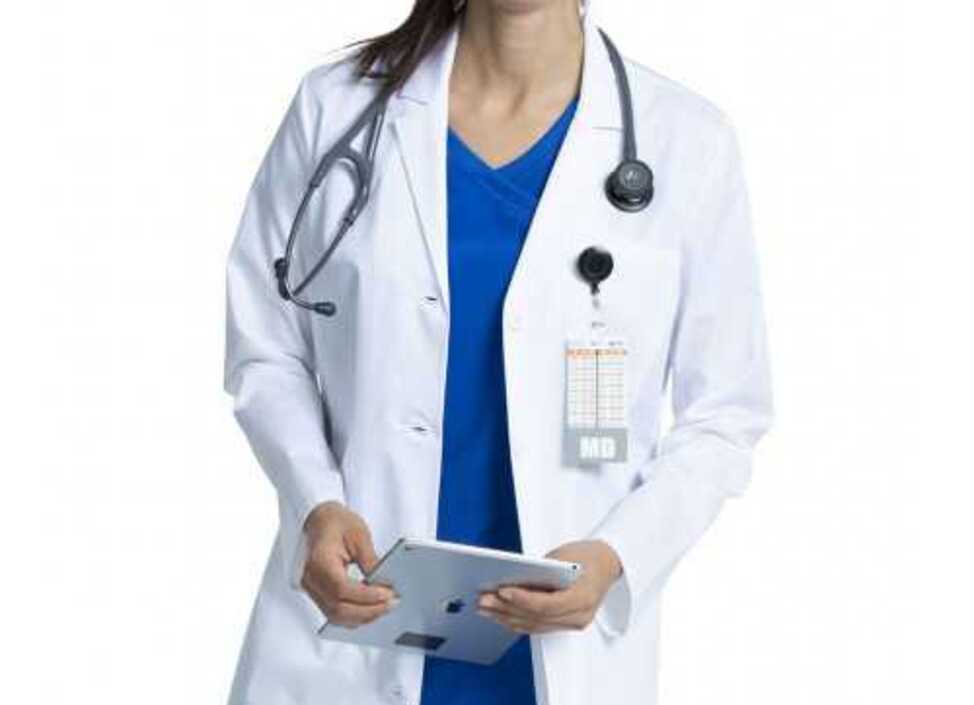 white-medical-scrub-woman-cherokee-cke452-ezgif.com-resize (1)